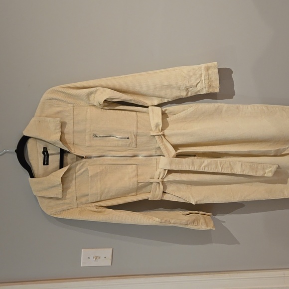 Pretty Little Thing oversized cream corduroy jumpsuit size 0 NWT - Picture 5 of 8